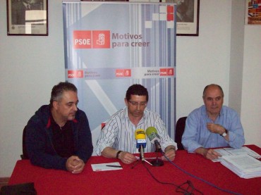 Guillermo Bernabeu, Alfonso Lacasa y Paco Barragán han denunciado el "boicot" del Gobierno Valenciano a la Ley de Dependencia.