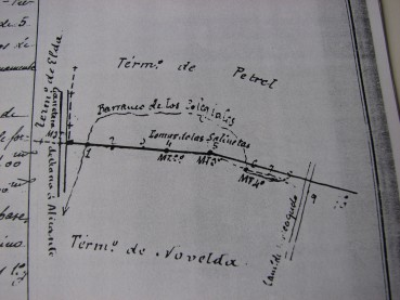 Plano del mojon común a Petrel, Monforte y Novelda en la Solana del Cid