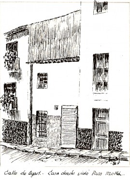 Calle de Agost, centrada en la casa donde vivió Paco Mollá (1988). 