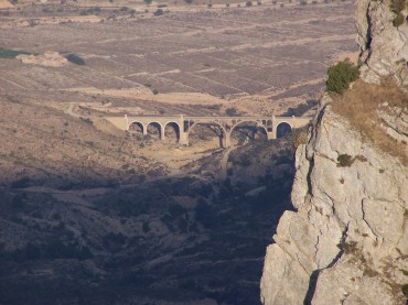 Desde El Contador, una vista al Pont del Vidre.