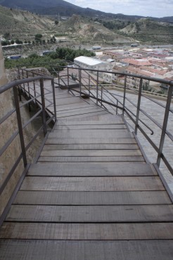 Las escaleras de acceso también se renovaron por completo.