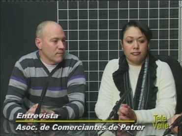 Ana Martínez Santos y Jose García Vizcaíno, Presidenta y Secretario de la Asociación de Comerciantes de Petrer