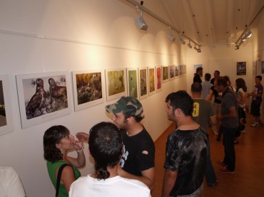 La exposición "Naturaleza Humana" del fotógrafo alicantino Jose B. Ruiz y la exposición didáctica “El Vinalopó, el gran desconocido” acompañan al encuentro 