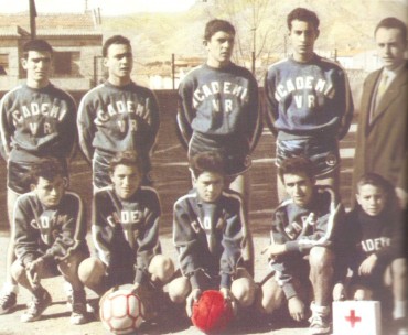 "El deporte en Petrer en los felices sesenta" (el equipo de baloncesto Virgen del Remedio 1960)