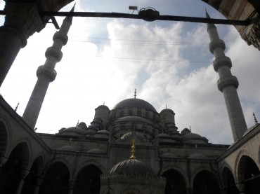 En 2007 hubo 2944 mezquitas activas en Estambul