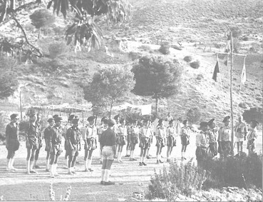 Primer campamento en Caprala (1967), montado junto al Nacimiento ("500 fotos para el recuerdo").