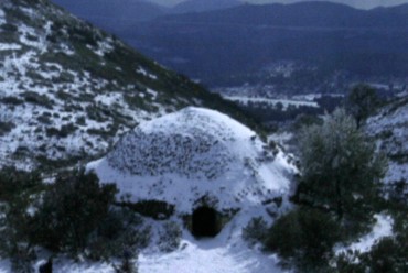 Nevero de EL Rentonar (Torremanzanas), en perfecto estado de conservación, según foto tomada el año 2010